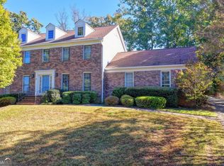 1343 Vernon North Dr, Dunwoody, GA 30338