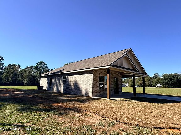 4th image of 1716 Ceasar Rd