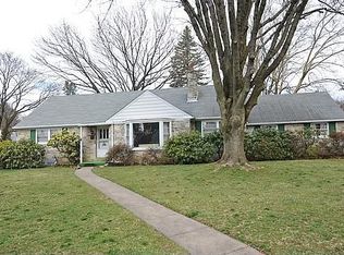 2050 Williamsburg Rd, Huntingdon Valley, PA 19006