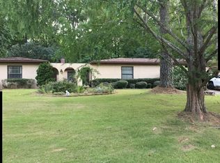 1106 Willow Run, Opelika, AL 36801