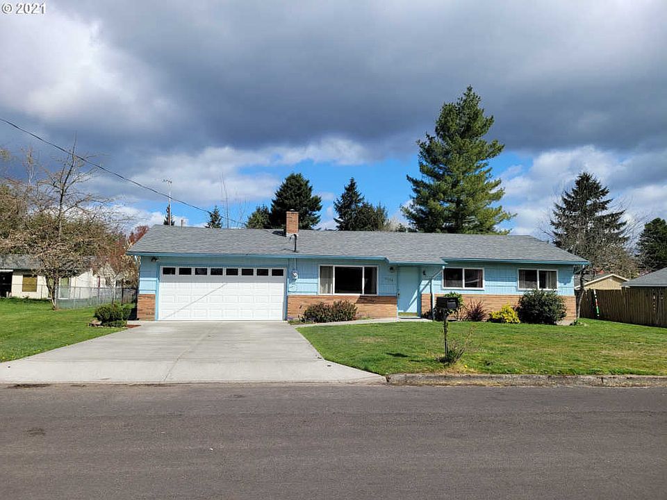1st image of 10100 NE 74th St