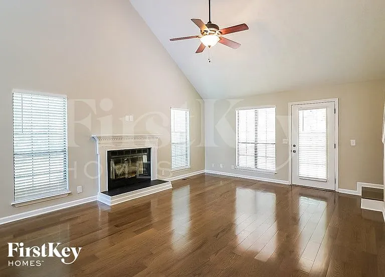 2301 Peak Hill Cv — Photo 7