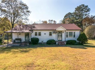 1850 Cumberland Heights Rd, Clarksville, TN 37040