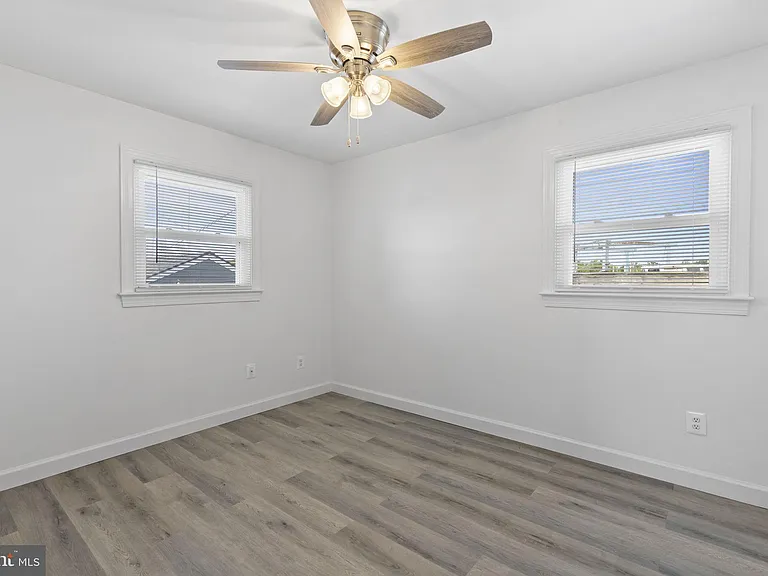 7212 Bay Front Rd — Photo 16