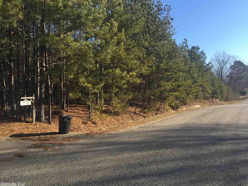 1st image of County Line Dr