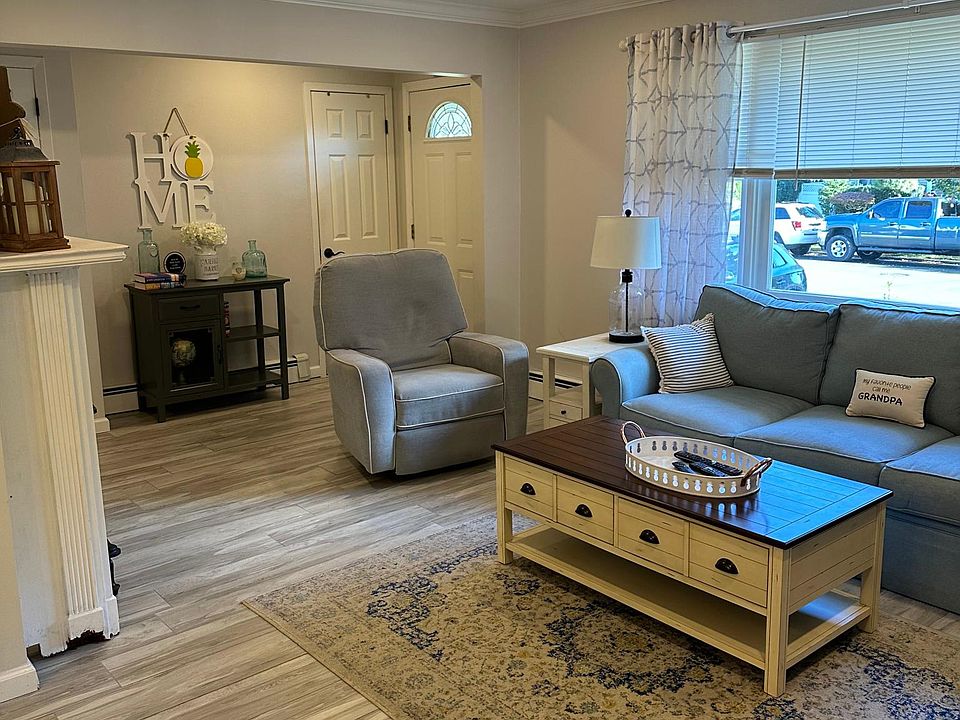 2426 Wynsum Ave, Merrick, NY 11566 Zillow