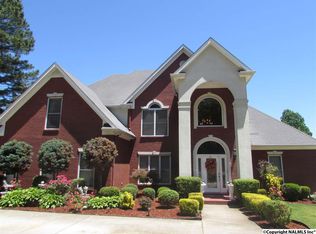 1424 Vestavia Dr SW, Decatur, AL 35603