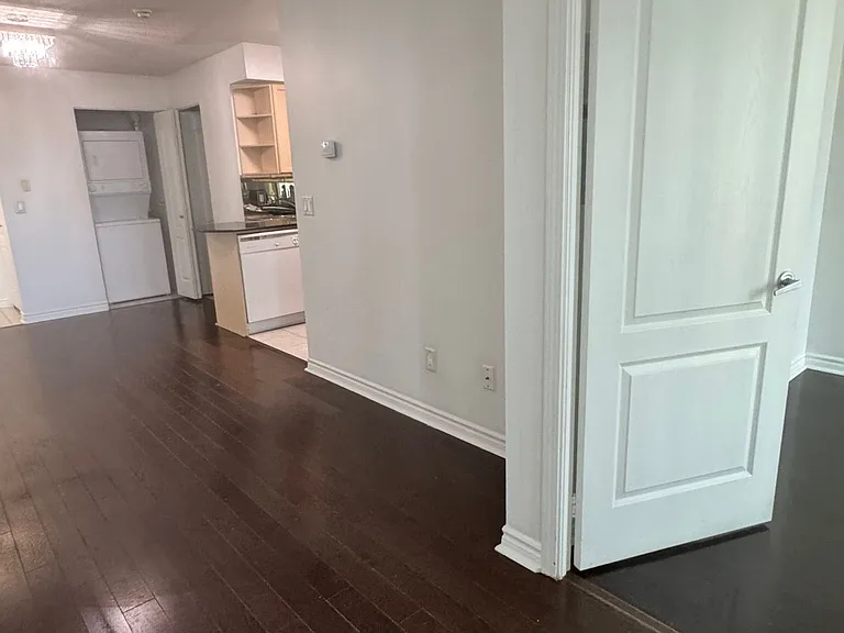 17 Barberry Pl #703 — Photo 9