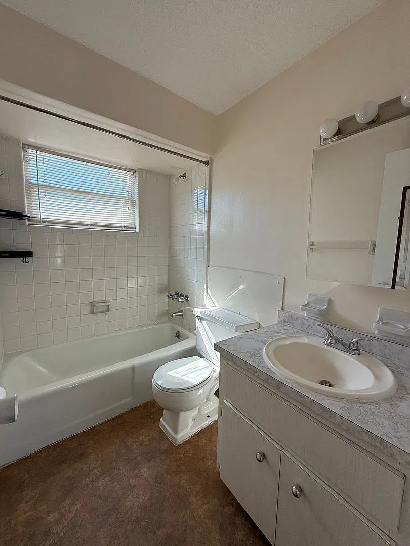 Magnolia Apartments — Photo 3