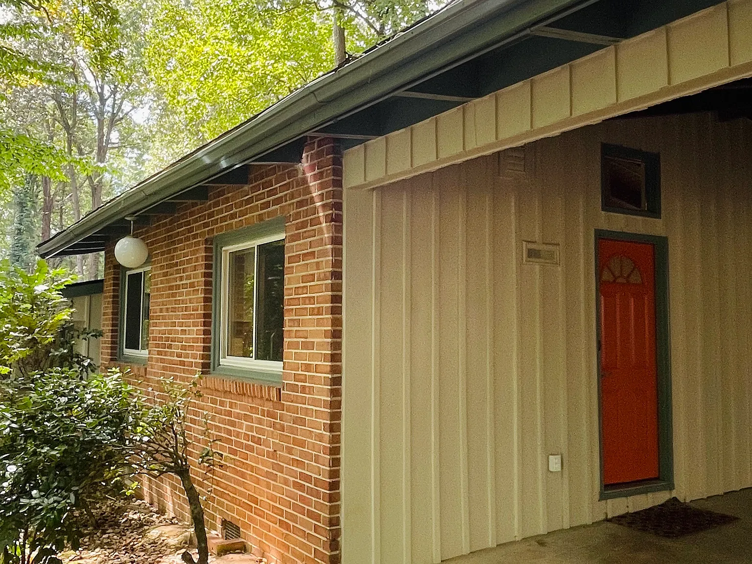 3 bed, 1469 sqft, $3,195 — Photo 3