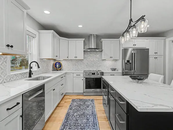 262 Midland Avenue #3, South Burlington, VT 05403