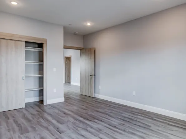 311 Sip Avenue image 25 of 61