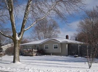 2244 Knoll View Dr, Beloit, WI 53511