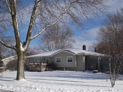 2244 Knoll View Dr, Beloit, WI, 53511