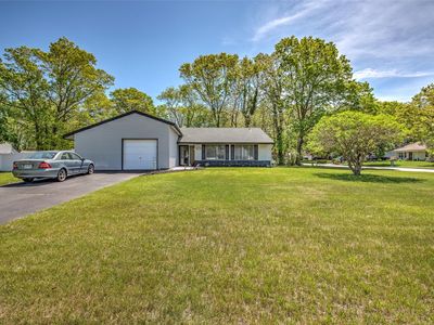 12 Folsom Lane, Coram, NY, 11727