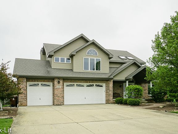 2nd image of 22507 S Country Ln