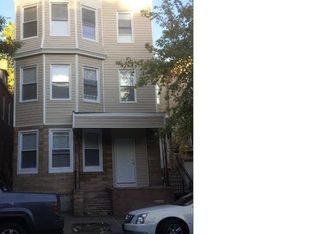 472 S 16th St #3, Newark, NJ 07103