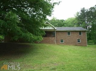 5620 Priest Rd, Acworth, GA 30102