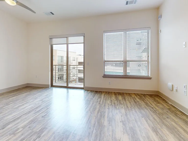 The Flats at Palisades — Photo 46