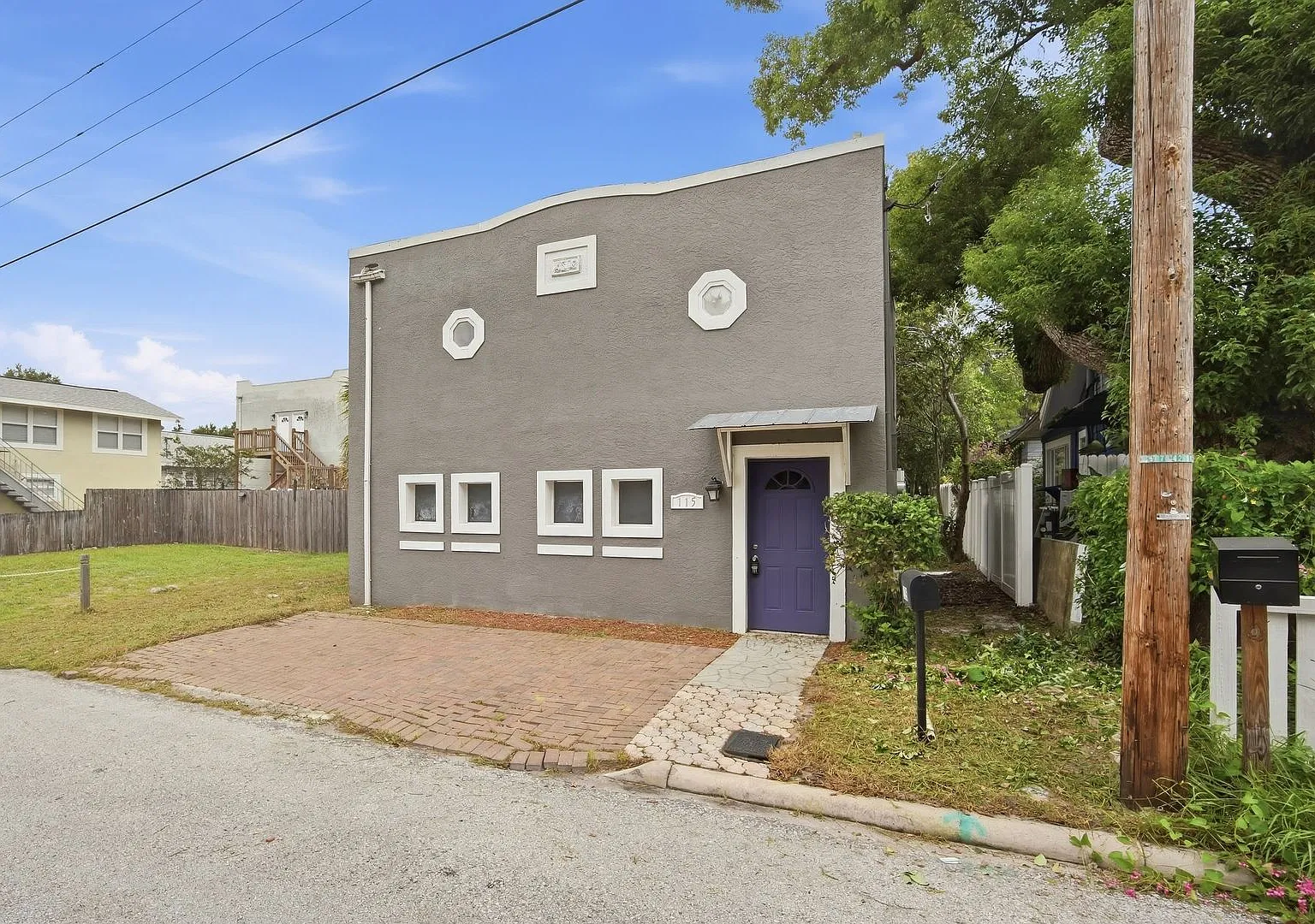 Unique Tampa Home with Modern Character — Photo 2