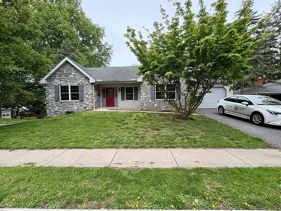 1st image of 303 E Orange St