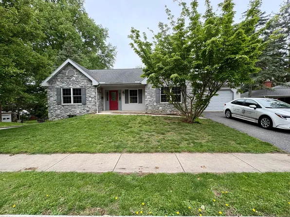 303 E Orange St, Elizabethtown, PA 17022