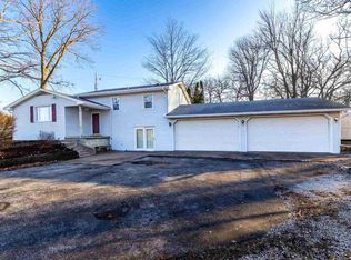 (Undisclosed Address), East Moline, IL 61244