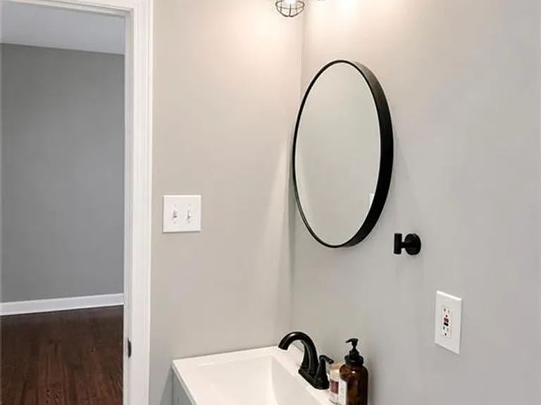 1551 Pine Glen Cir — Photo 19