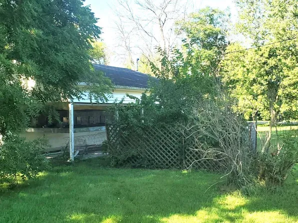 201 S Taylor St, Kellerton, IA 50133