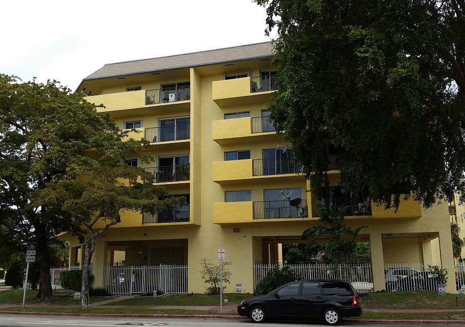 1st image of 1975 Normandy Dr APT 206