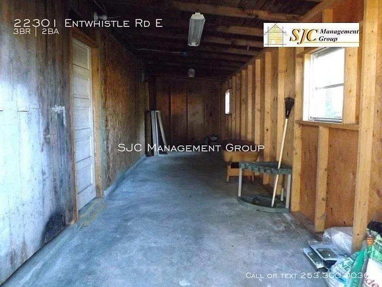 22301 Entwhistle Rd E — Photo 12