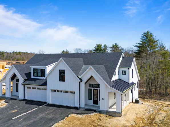 36 Trails Edge Road, Windham, NH 03087
