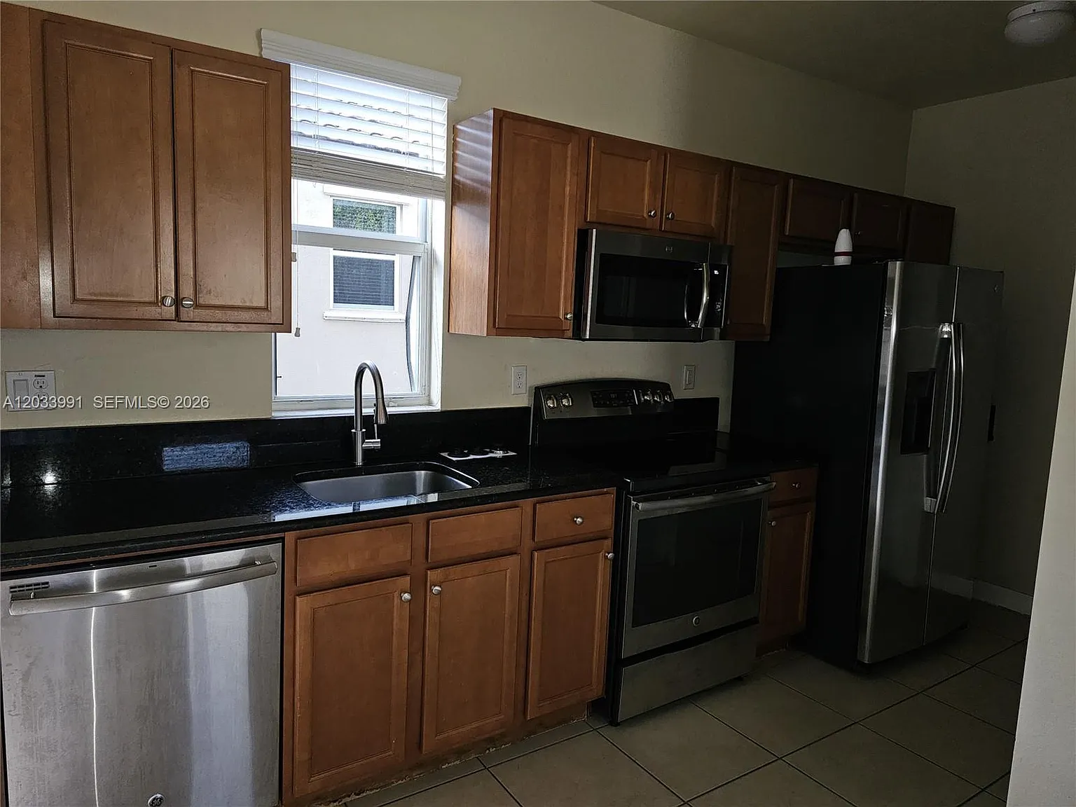 Kendall Commons Townhomes — Photo 3