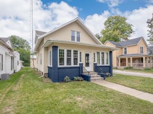 411 W Winona Ave, Warsaw, IN 46580