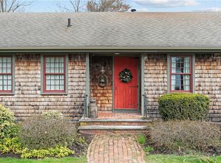 1 Pine Ln, Warren, RI 02885