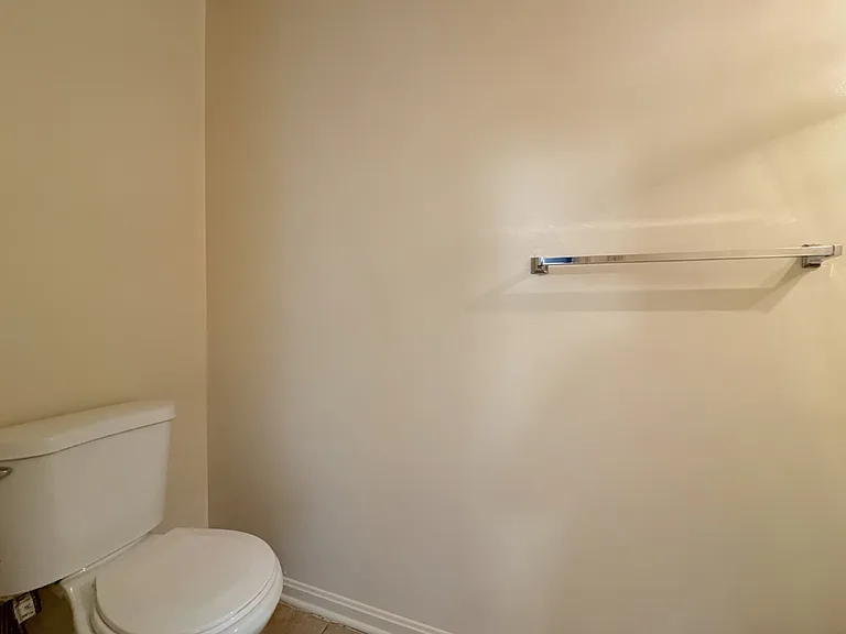 4104 Sideburn Rd — Photo 29