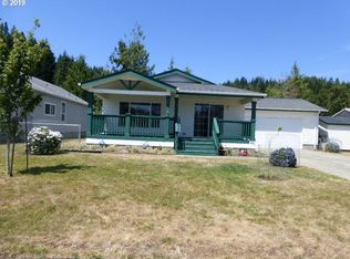 1020 Cedar Loop, Lakeside, OR 97449