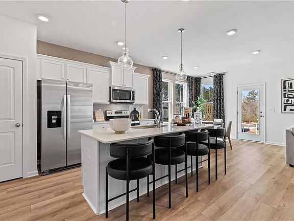 7th image of this home