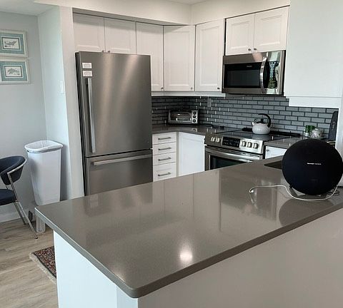 5th image of 6357 Bahia Del Mar Blvd APT 406