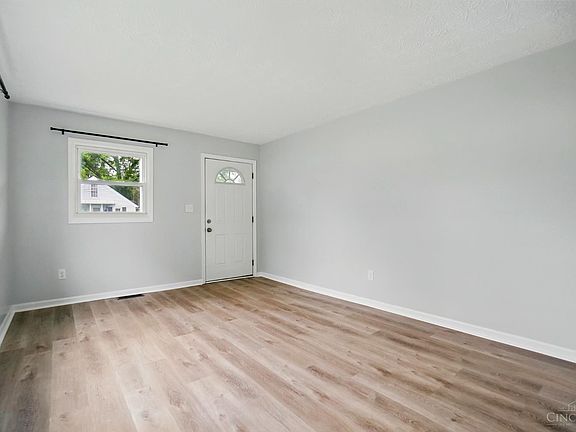 4th image of 11970 5th Ave
