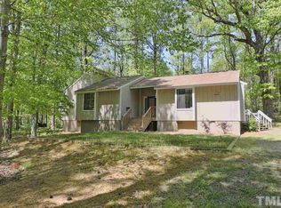 615 Hollow Ct, Chapel Hill, NC 27516
