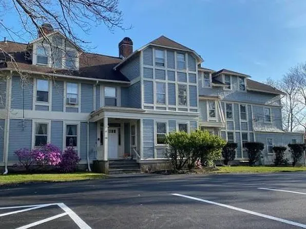 108 Harrison Ave APT 9, Newport, RI 02840