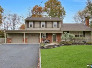 608 Maze Rd, River Vale, NJ 07675