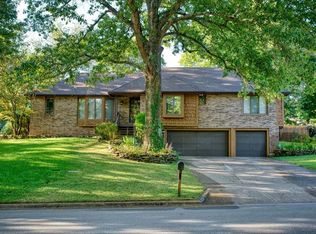 4128 E Linwood St, Springfield, MO 65809