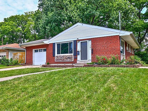 2nd image of 11391 Rose Ln