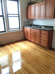 Rented by Metroline Realty