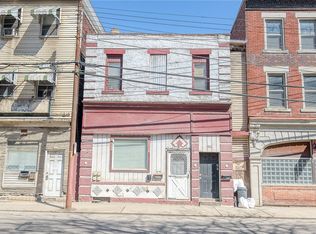 902 Island Ave, Mc Kees Rocks, PA 15136