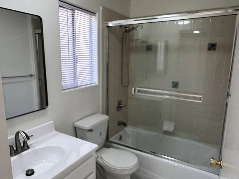 6344 Denny Ave #7 — Photo 13