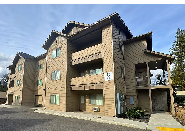 Building Photo - Hastings Apartments