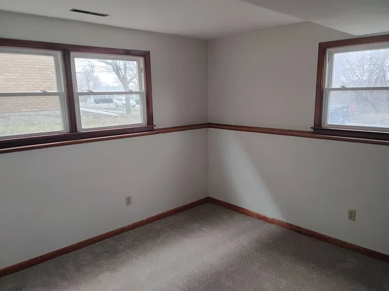 138 Polk Street — Photo 9